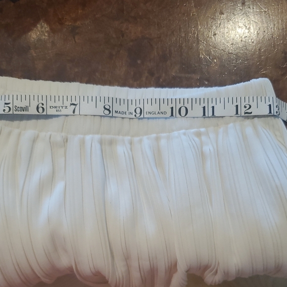 Forever 21 Cream Wide Leg Pants with Flowing Fit - Picture 3 of 6